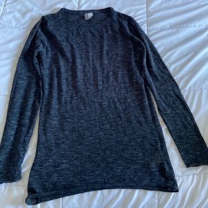 H&M Divided long sleeve shirt